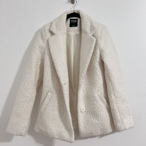 Chicoree Outerwear Faux Fur Ivory Blazer Size XS Fashion Minimalist Fuzzy Fluff